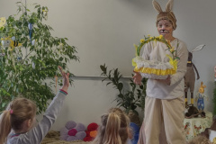 Przygody królika i zagubionego kurczaczka w wiosennej bajce wielkanocnej, 11.04.2025