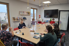 20251213_124607_12_11zon