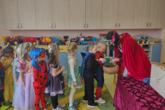 IMG_20251105_102706597_BURST000_COVER_COMP