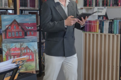 IMG_20251118_113732405_BURST000_COVER_COMP