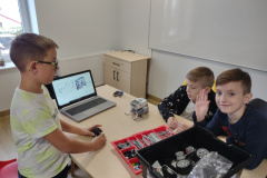 Lego Mindstorms projekt Basic, 22.11.2022