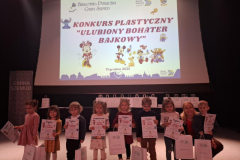 Rozdanie nagród z konkursów "Święta rodzina", "Ulubiony bohater bajkowy" oraz "Jan Paweł II" - 13.12.2025 .