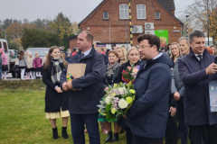 IMG_20251023_100721804_BURST000_COVER_COMP